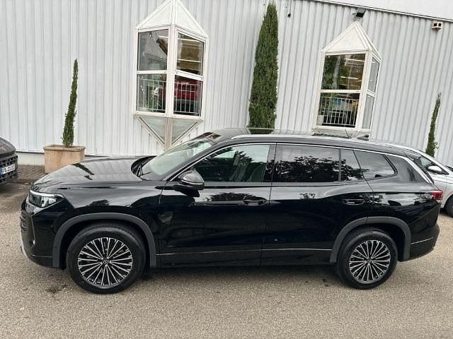 Neu VW Tayron Elegance 150 PS (110 kW) 2025 Grenadillschwarz metallic SUV