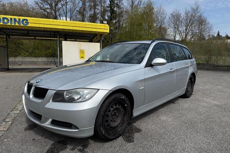 Usata BMW 318 122 CV (89 kW) 2007 Argento Station wagon