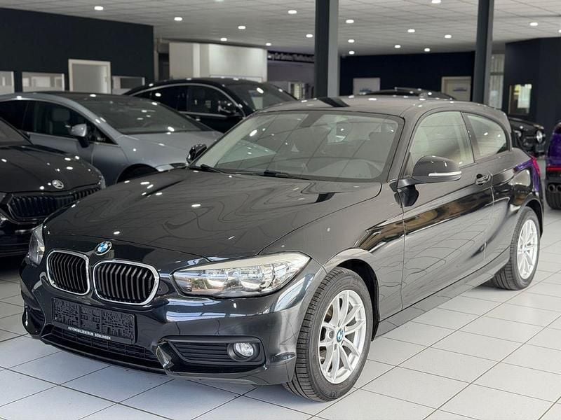 Gebraucht BMW 116 Advantage 116 PS (85 kW) 2018 Schwarz Kleinwagen