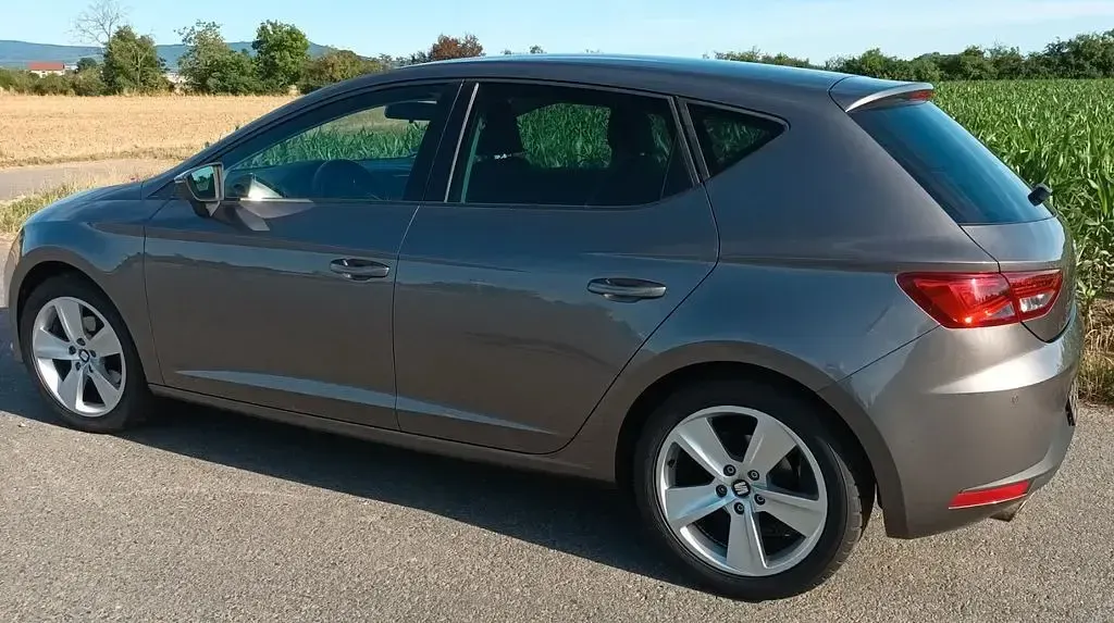 Gebraucht Seat Leon FR 150 PS (110 kW) 2015 Grau Limousine