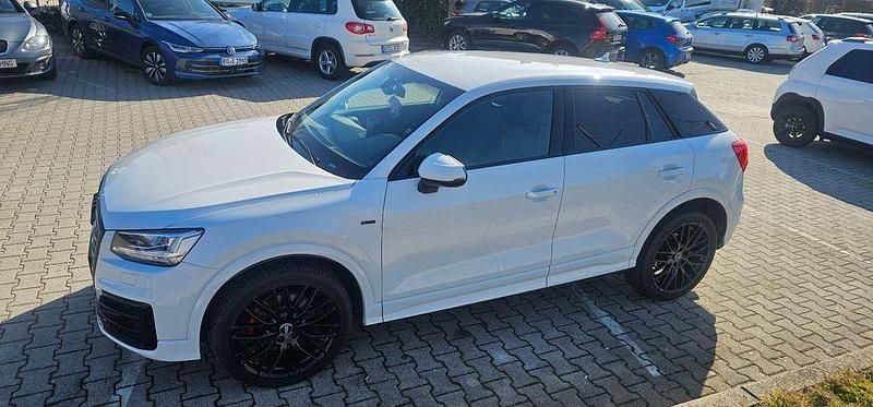 Gebraucht Audi Q2 S-Line 150 PS (110 kW) 2018 Weiß SUV