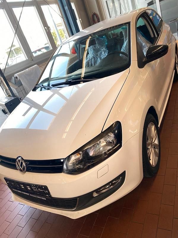 Gebraucht VW Polo Style 105 PS (77 kW) 2011 Weiß Kleinwagen