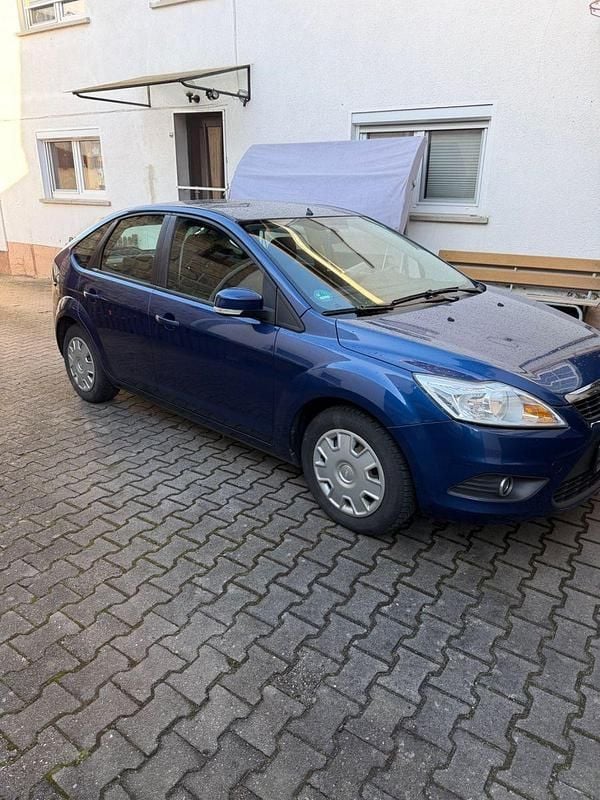 Gebraucht Ford Focus 101 PS (74 kW) 2009 Blau Limousine