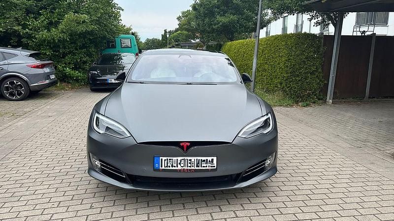 Usado Tesla Model S Performance 386 kW (525 CV) 2018 Azul Utilitario