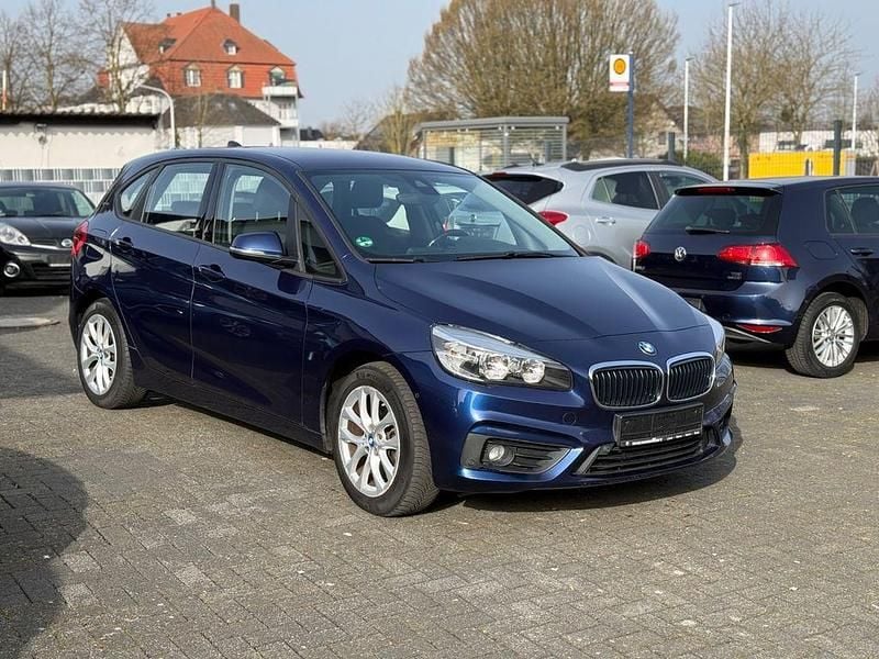 Gebraucht BMW 225 Advantage 136 PS (100 kW) 2017 Blau Van / Kleinbus