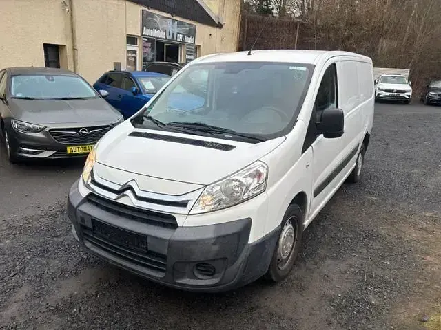 Usado Citroën Jumpy 128 HP (94 kW) 2016 Branco Monovolume