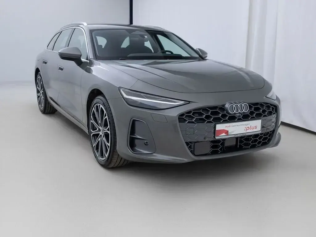 Gebraucht Audi A6 Ambiente 204 PS (150 kW) 2025 Chronosgrau metallic Kombi