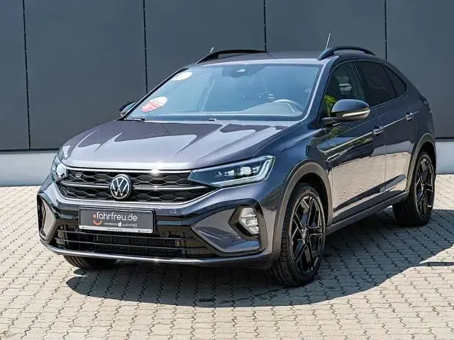 Gebraucht VW Taigo R-line 116 PS (85 kW) 2025 Grau SUV