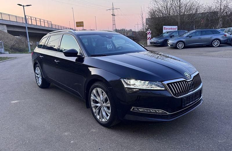 Gebraucht Skoda Superb Style 200 PS (147 kW) 2024 Schwarz Kombi