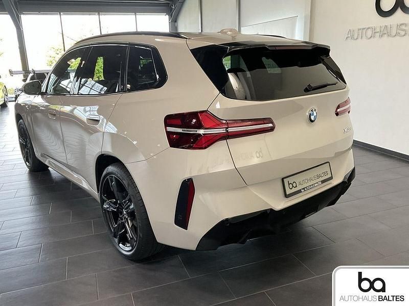 Gebraucht BMW X3 M Sport 208 PS (152 kW) 2025 Dune grey met. SUV