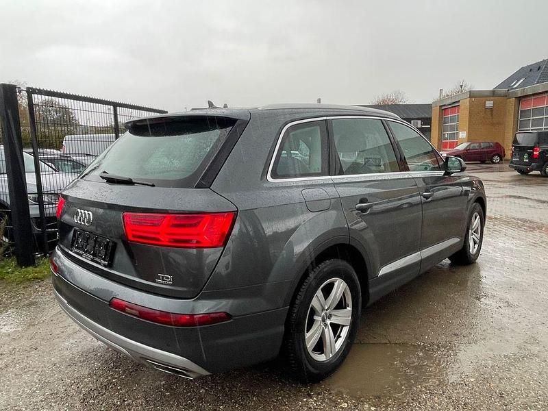 Gebraucht Audi Q7 272 PS (200 kW) 2017 Grau SUV