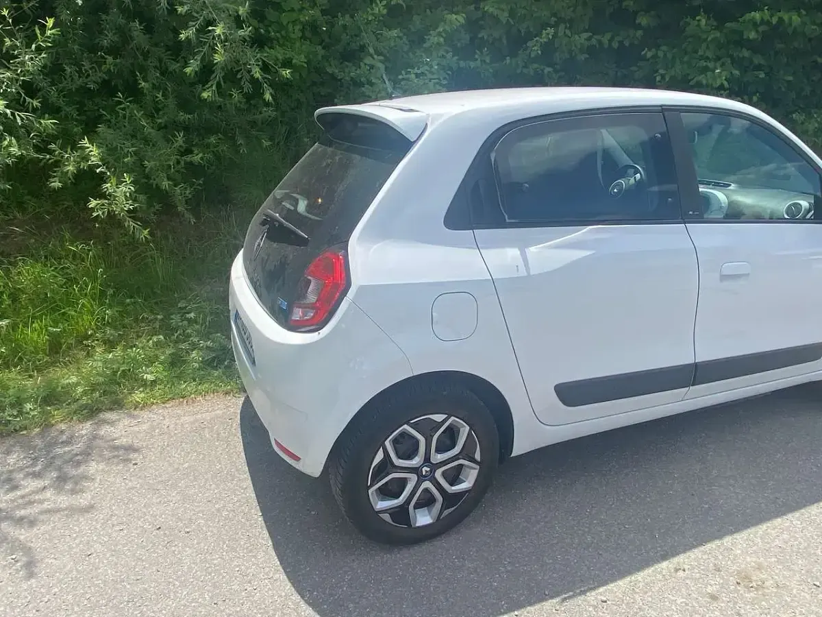 Gebraucht Renault Twingo 60 kW (82 PS) 2021 Weiß Kleinwagen