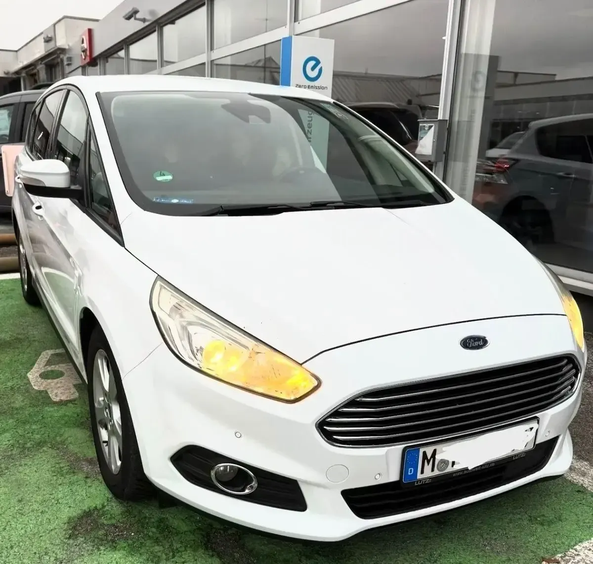 Używany Ford S-MAX S 150 KM (110 kW) 2016 Biały Minivan