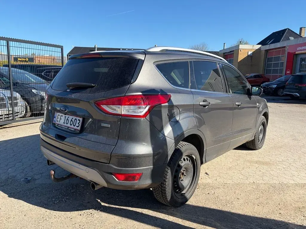 Brugt Ford Kuga 150 HK (110 kW) 2016 Grå SUV