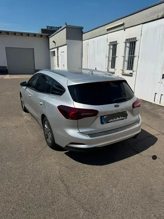 Gebraucht Ford Focus 155 PS (114 kW) 2024 Silber Limousine