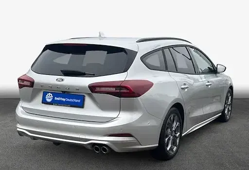 Gebraucht Ford Focus ST-Line X 155 PS (114 kW) 2025 Moondust silber metallic Kombi