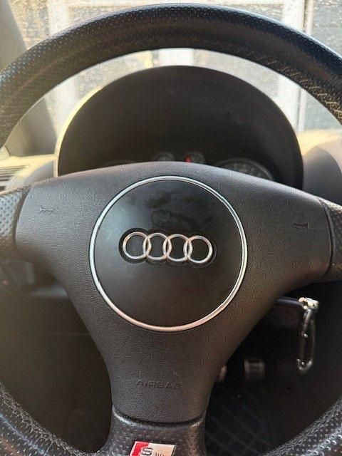 Gebraucht Audi A2 S-Line 110 PS (80 kW) 2004 Grau Kleinwagen