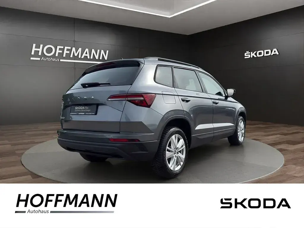 Gebraucht Skoda Karoq Selection 150 PS (110 kW) 2025 Graphitegrau metallic SUV