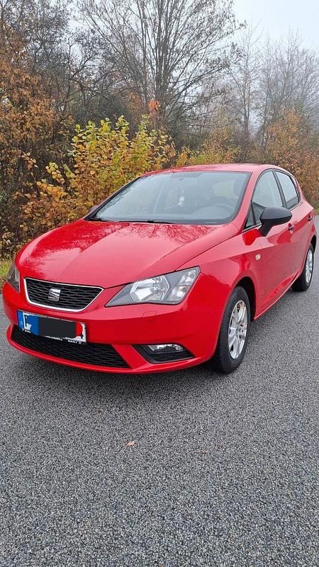Rot Gebraucht 2016 Seat Ibiza Style Kleinwagen | 7.700 € (Fairer Preis) - Bild 1/4
