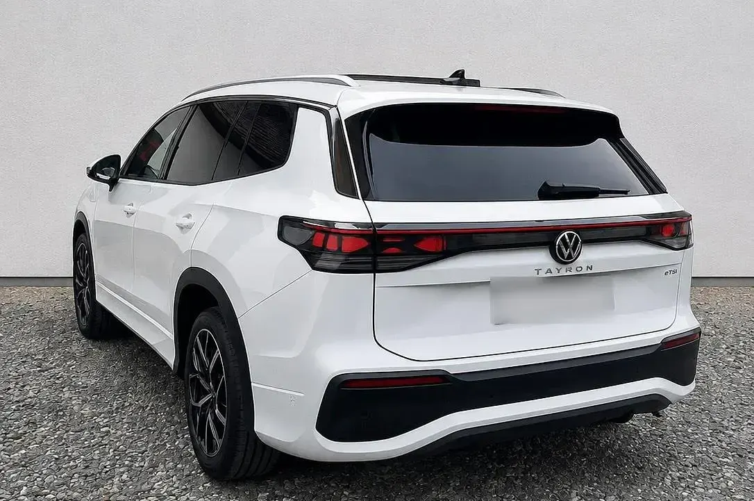 Gebraucht VW Tayron Life 150 PS (110 kW) 2025 Weiß SUV