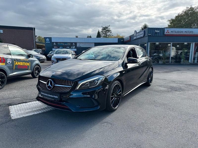 Schwarz Gebraucht 2016 Mercedes A250 AMG Limousine | 17.990 € (Guter Preis) - Bild 1/4