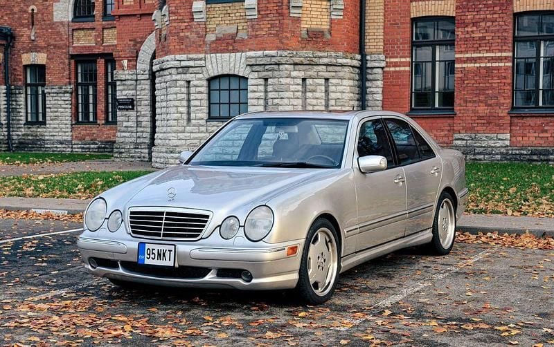 Gebraucht Mercedes E55 AMG AMG 354 PS (260 kW) 2001 Silber Limousine