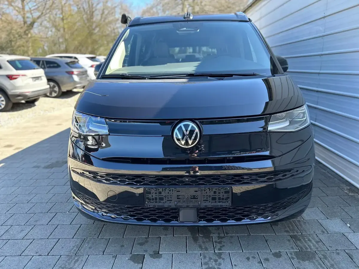 Neu VW T7 Beach 2026 Deep black perleffekt Van
