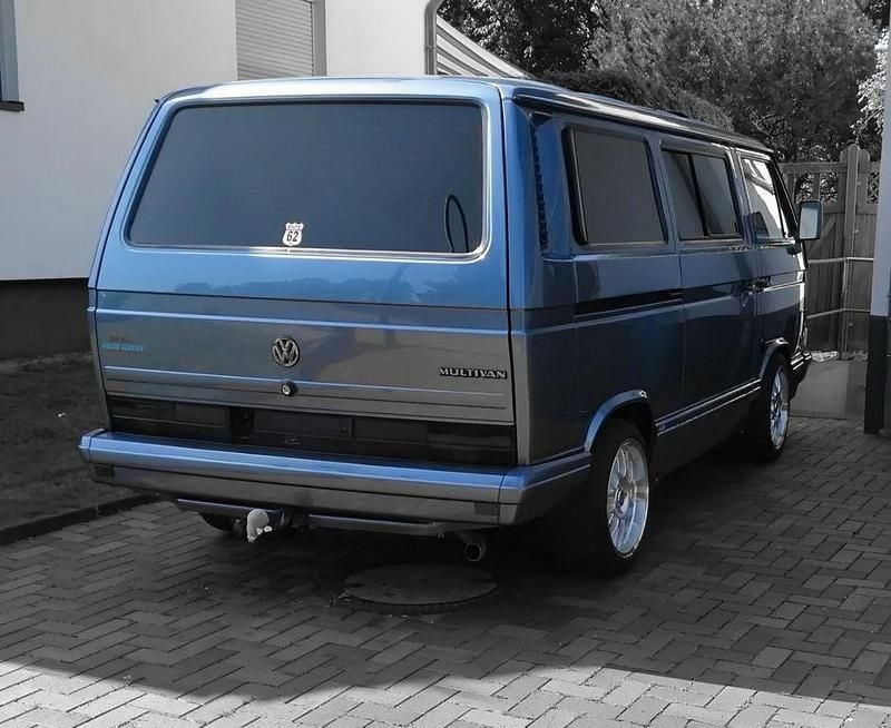Second-hand VW Multivan 95 CP (69 kW) 1989 Albastru Monovolum