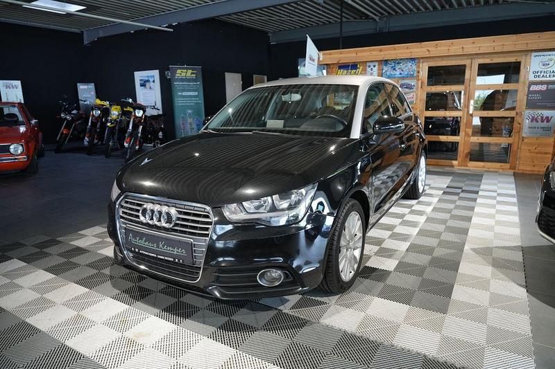 Mythosschwarz metallic Gebraucht 2014 Audi A1 Sportback S-Line Kleinwagen | 9.990 € (Superpreis) - Bild 1/4