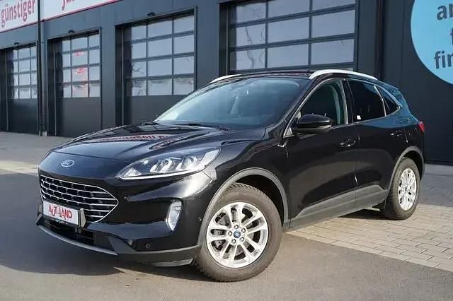 Gebraucht Ford Kuga Titanium 150 PS (110 kW) 2020 Schwarz SUV