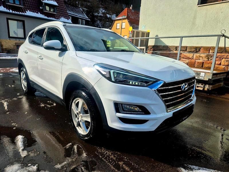 Gebraucht Hyundai Tucson 132 PS (97 kW) 2019 Weiß SUV