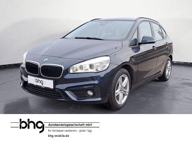 Blau Gebraucht 2016 BMW 220 Active Tourer Advantage Van / Kleinbus | 11.960 € (Guter Preis) - Bild 1/4