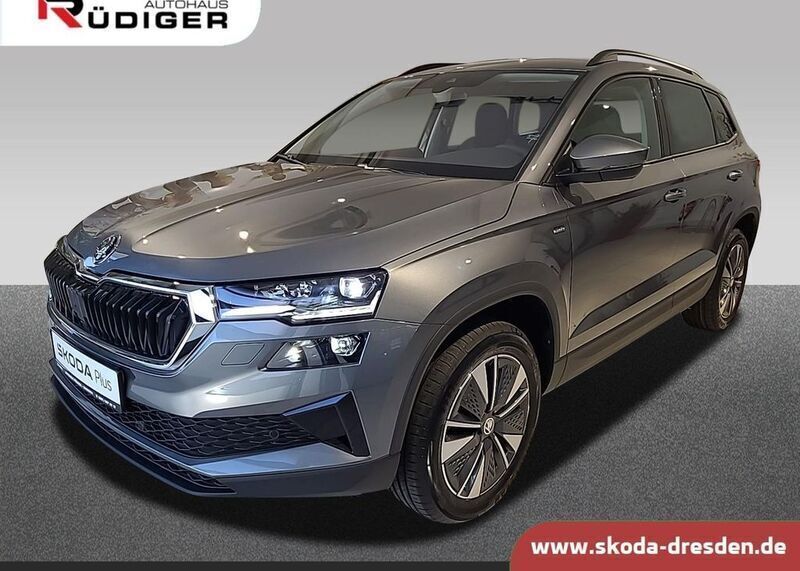 Andere farbe Gebraucht 2024 Skoda Karoq Selection SUV | 35.880 € (Teuer) - Bild 1/4