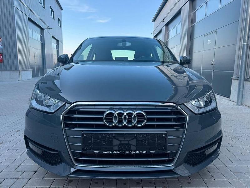 Second-hand Audi A1 Basis 95 CP (69 kW) 2016 Gri Hatchback