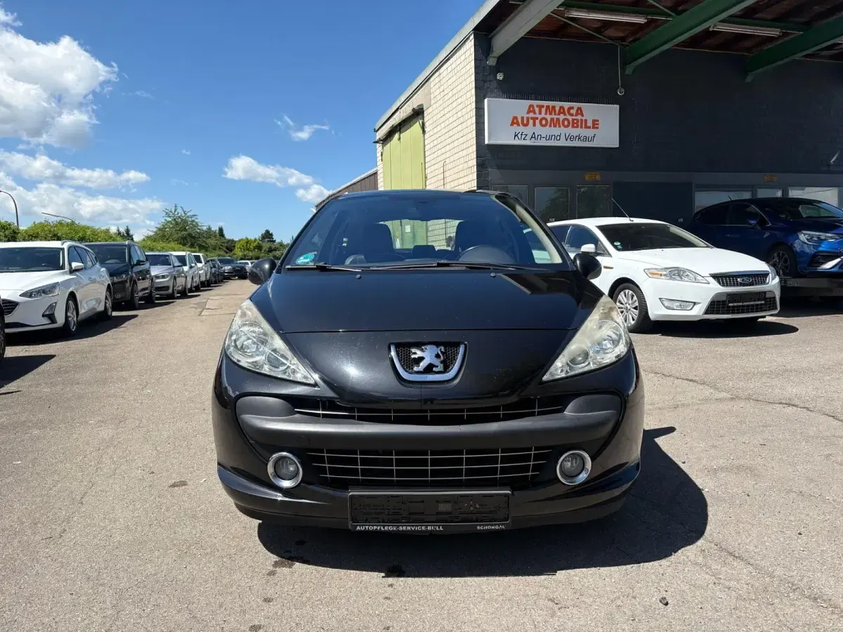Gebraucht Peugeot 207 Platinum 150 PS (110 kW) 2009 Schwarz Kleinwagen