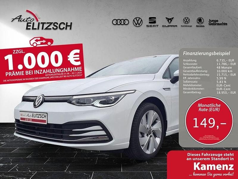Pure white Gebraucht 2021 VW Golf VIII Style Limousine | 22.450 € (Guter Preis) - Bild 1/3