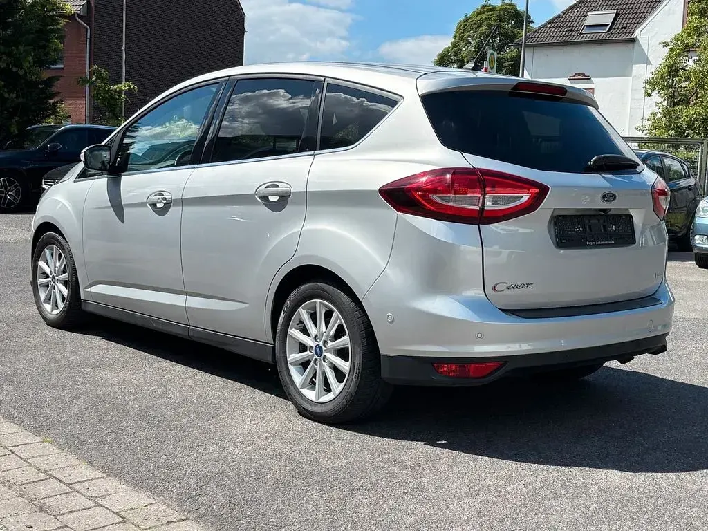 Gebraucht Ford C-MAX Titanium 150 PS (110 kW) 2018 Silber Van / Kleinbus