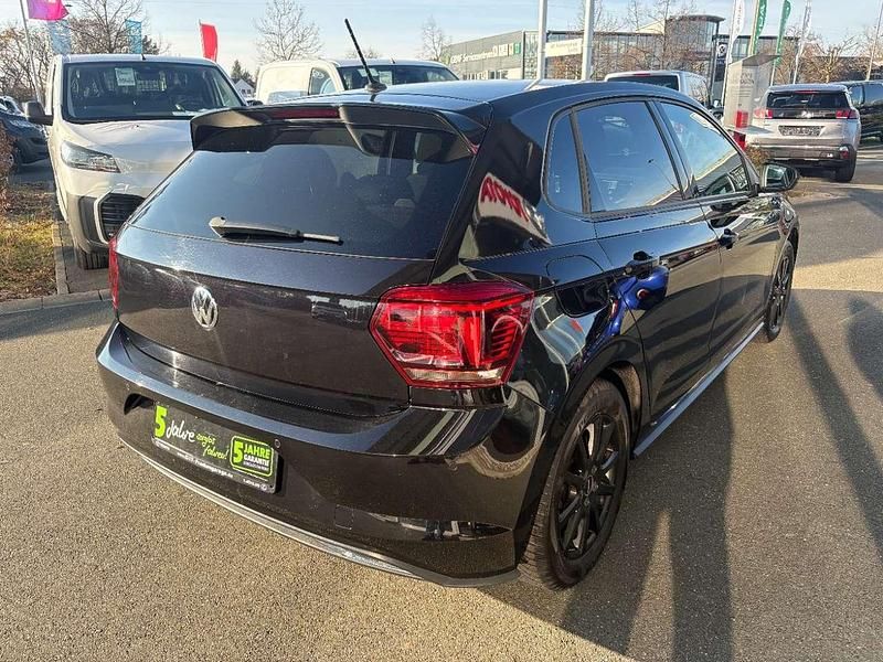 Gebraucht VW Polo Highline 116 PS (85 kW) 2018 Deep black perleffekt Kleinwagen