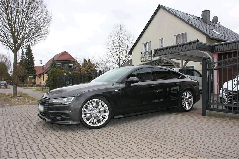 Gebraucht Audi A7 S-Line 217 PS (159 kW) 2015 Grau Kleinwagen