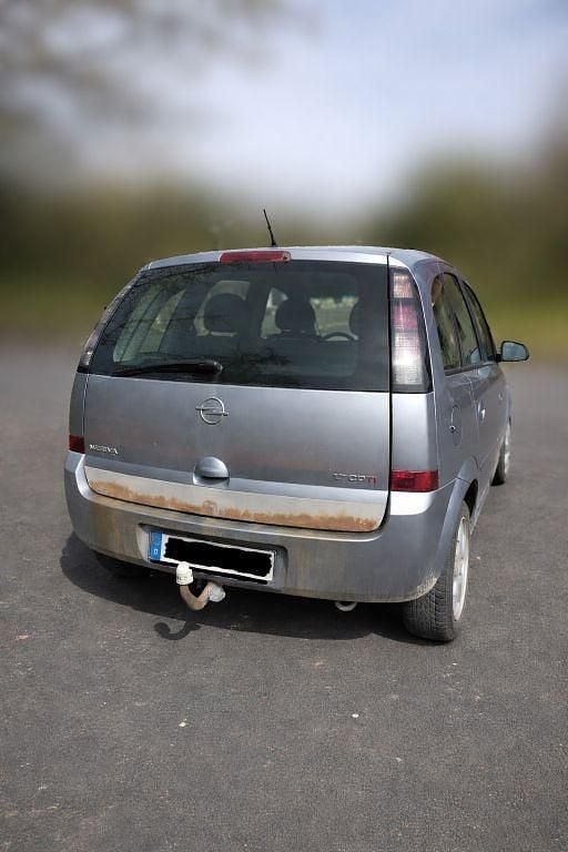 Gebraucht Opel Meriva 101 PS (74 kW) 2006 Silber Van / Kleinbus