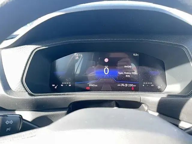 Gebraucht VW T-Cross Basis 95 PS (69 kW) 2025 Silber SUV