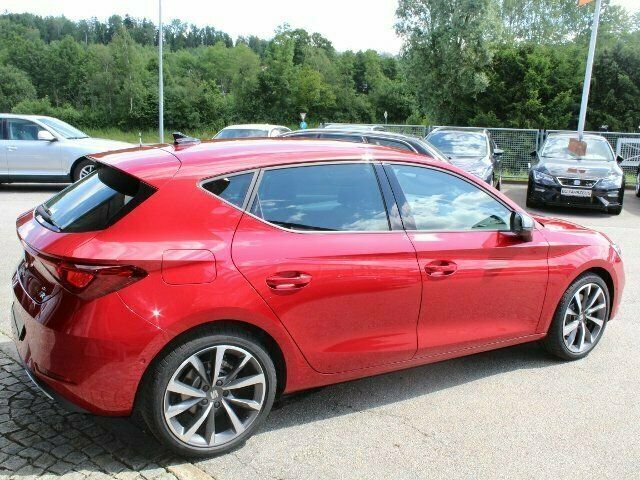 Gebraucht Seat Leon FR 150 PS (110 kW) 2020 Rot metallic Limousine