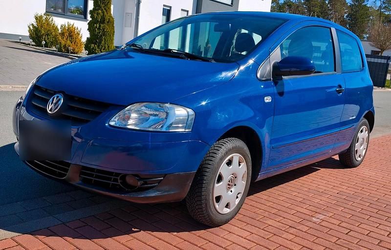 Usata VW Fox 55 CV (40 kW) 2009 Blu Utilitaria