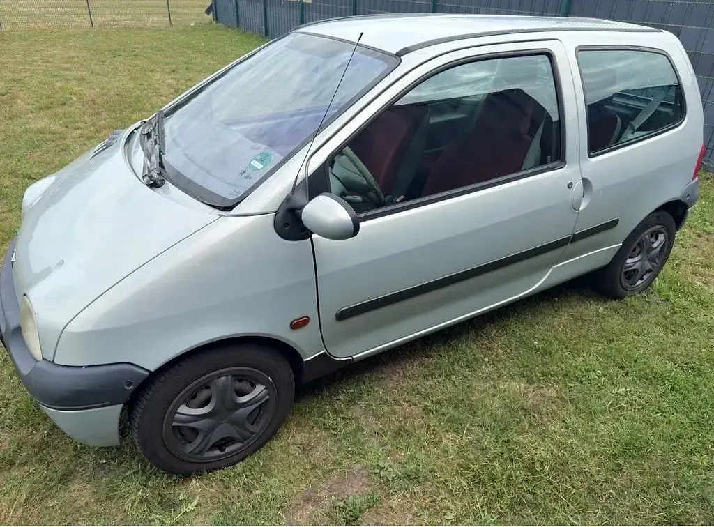 Gebraucht Renault Twingo 58 PS (42 kW) 2001 Grau Kleinwagen