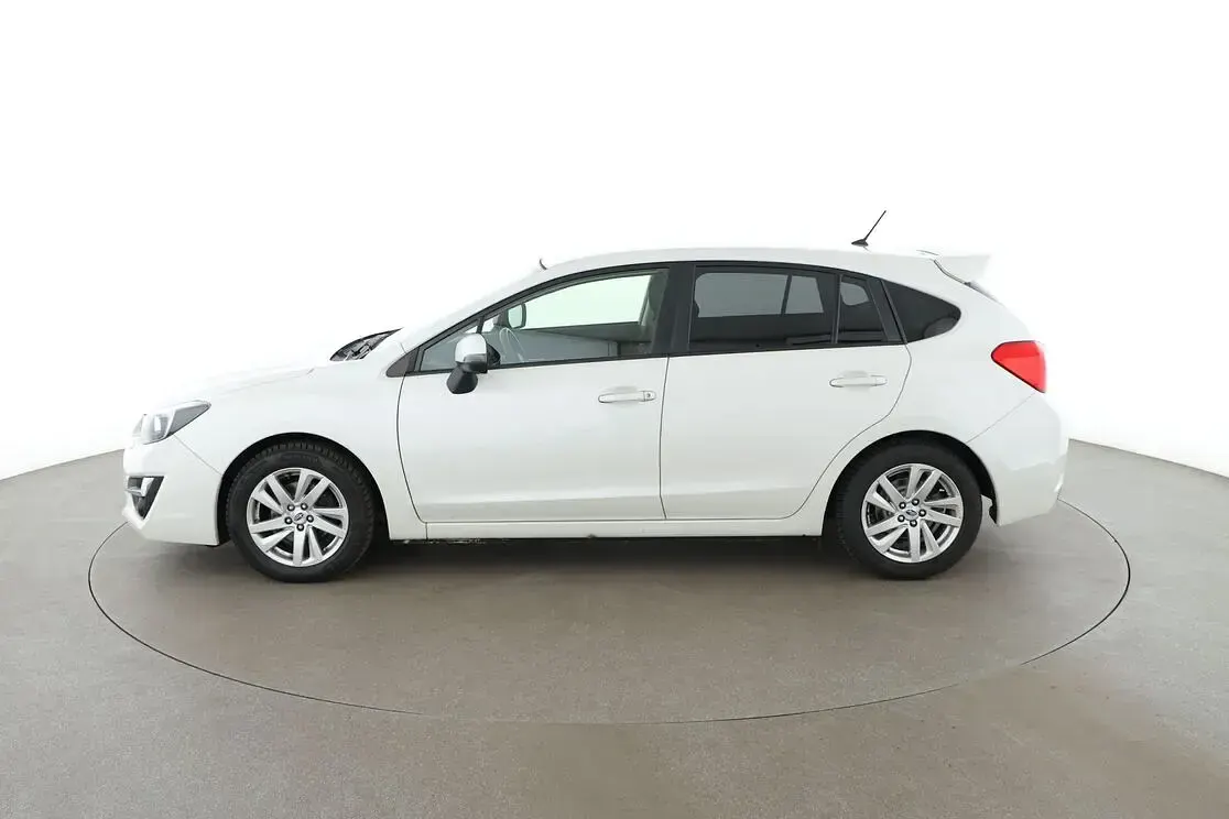Gebraucht Subaru Impreza Comfort 152 PS (111 kW) 2016 Weiß Limousine