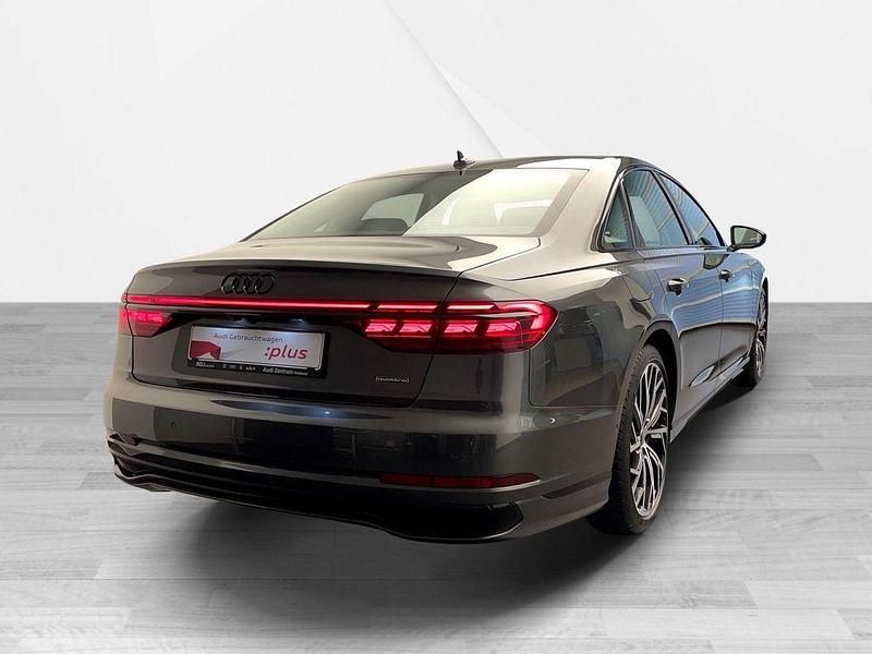 Gebraucht Audi A8 S-Line 286 PS (210 kW) 2023 Daytonagrau (metallic) Limousine