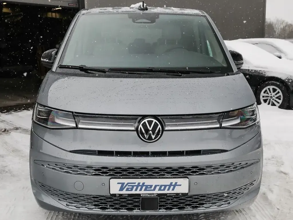 Neu VW Multivan Style 150 PS (110 kW) 2026 Silber Van / Kleinbus