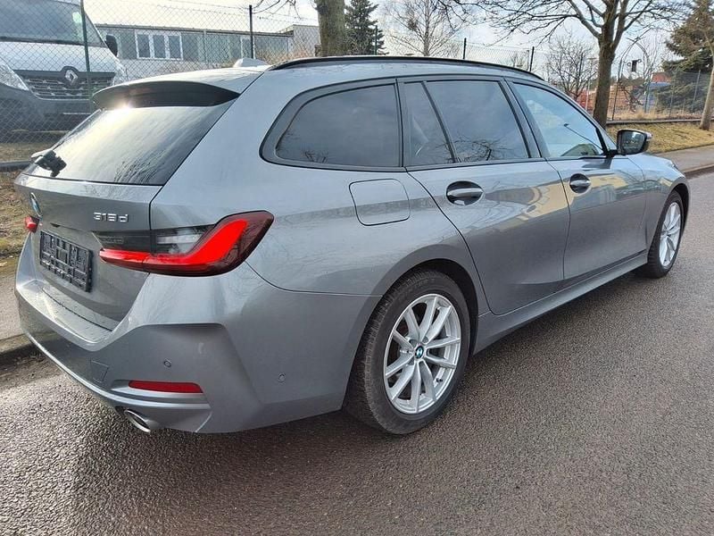 Gebraucht BMW 318 150 PS (110 kW) 2022 Grau Kombi