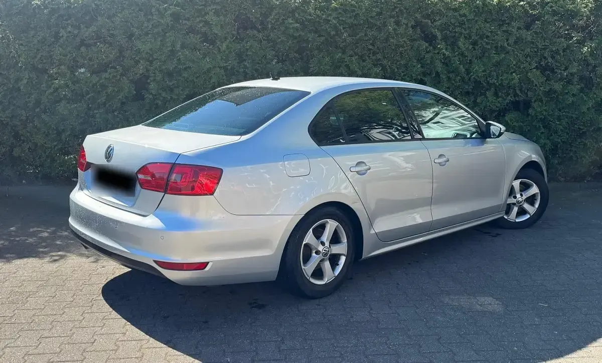 Brugt VW Jetta 140 HK (102 kW) 2011 Grå Sedan
