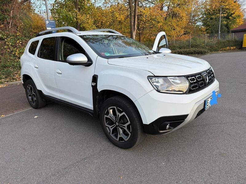 Weiß Gebraucht 2018 Dacia Duster SUV | 7.999 € (Fairer Preis) - Bild 1/4